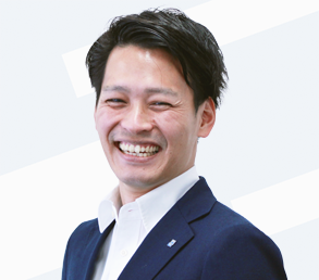 マーケティングDX事業部 マネージャー 藤岡 亮太
